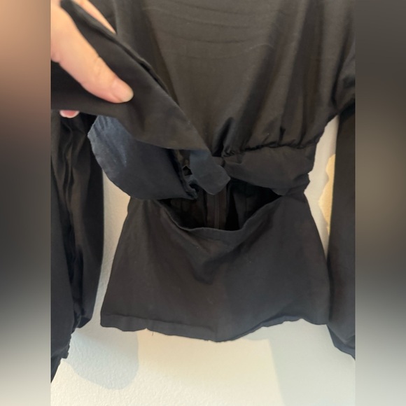 Lovers and Friends Duncan Top Waist Cut Out Balloon Sleeve Front Tie Size XXS - Picture 6 of 15